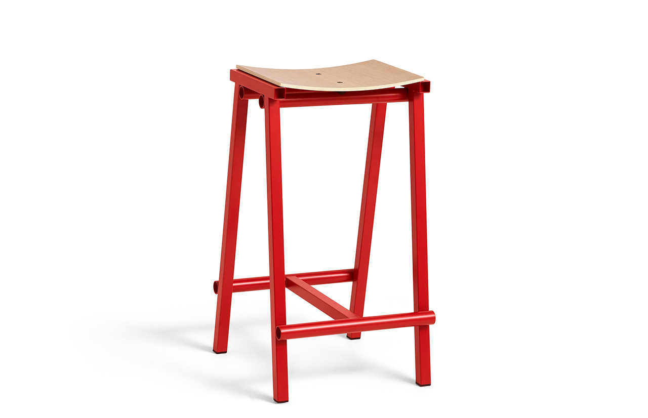 Main product, free shipping with highlighting